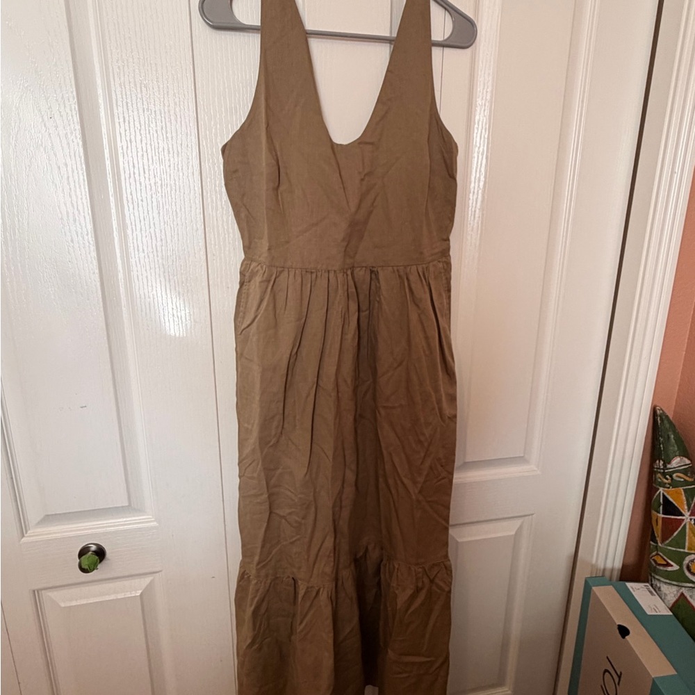 NWOT - Pact Olive Sleeveless Maxi Dress